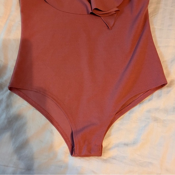 Rue21 Ruffle Bodysuit - Picture 4 of 8